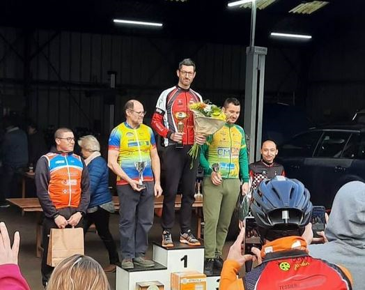 tl_files/cscv/Course Chauvigny 2023/Podium Thierry.png